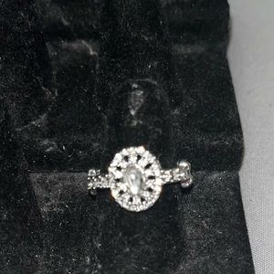 Diamond Ring, Elastic Band